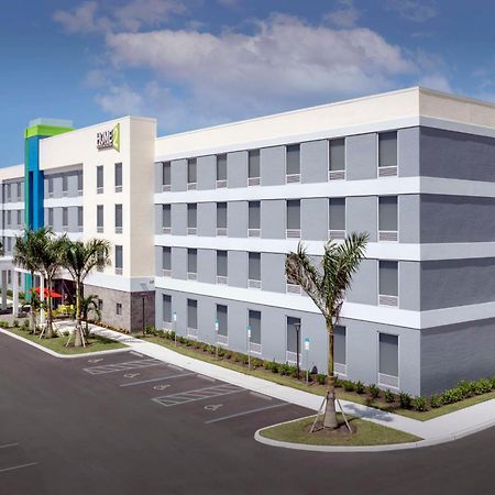 Home2 Suites By Hilton Fort Myers Airport المظهر الخارجي الصورة