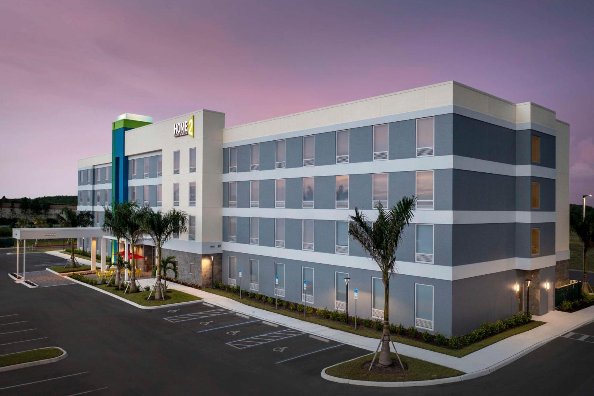 Home2 Suites By Hilton Fort Myers Airport المظهر الخارجي الصورة