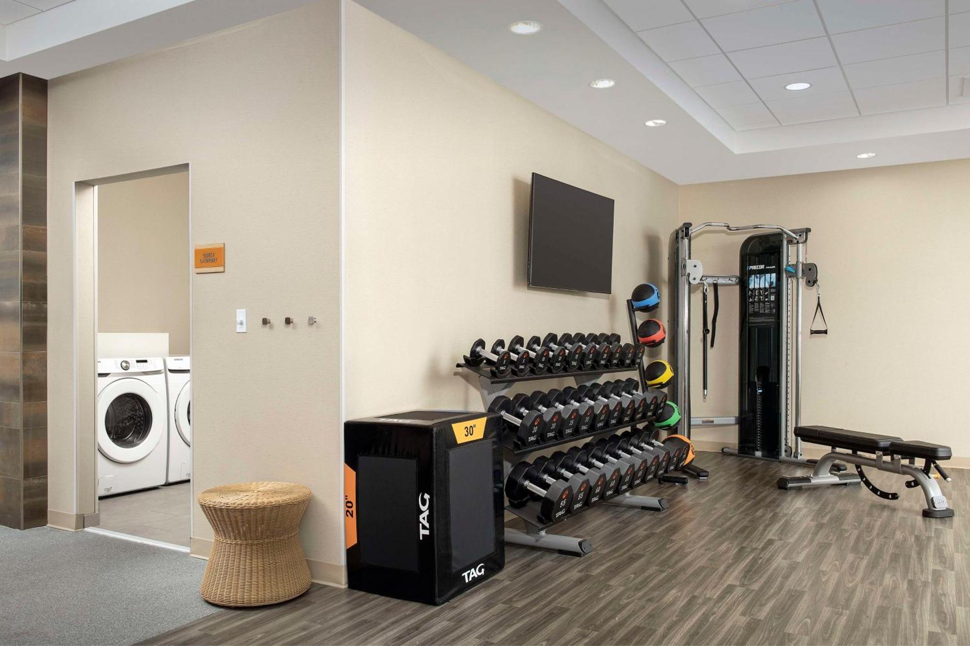 Home2 Suites By Hilton Fort Myers Airport المظهر الخارجي الصورة